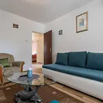 With Parking Space - 22124 Apartman *