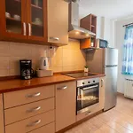 With Parking Space - 22124 Apartman
