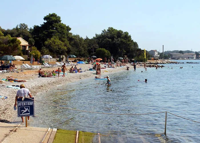 Apartment With Parking Space - 22124 Poreč